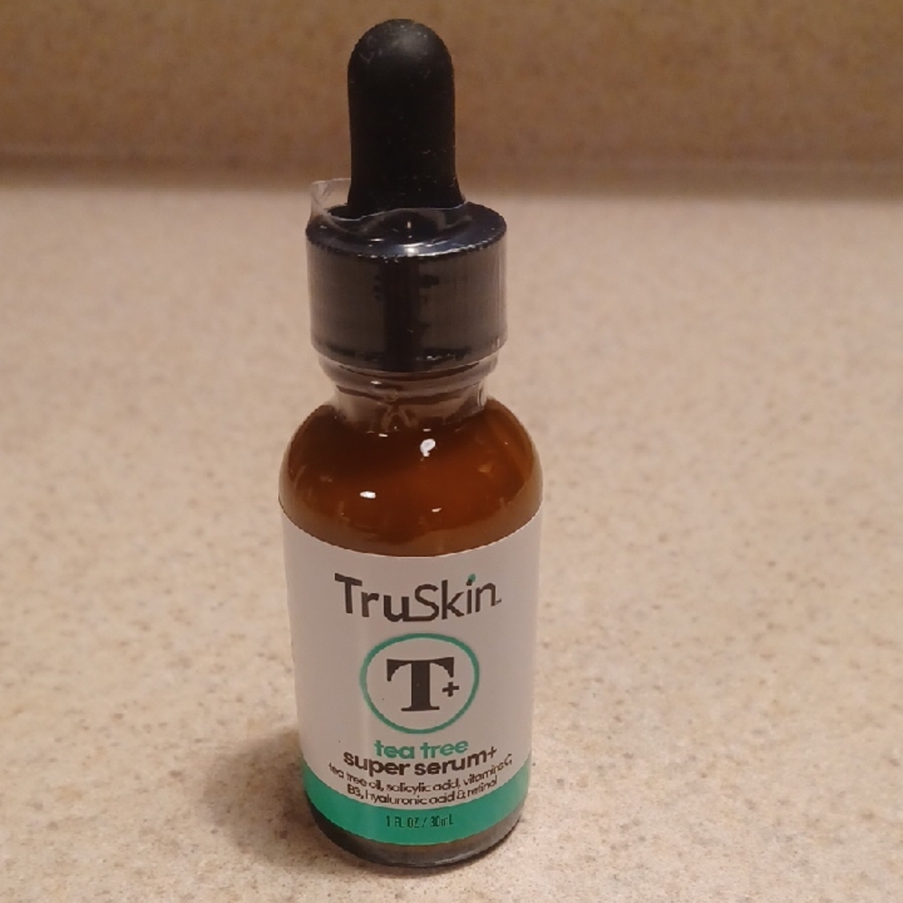TruSkin Tea Tree Super Serum